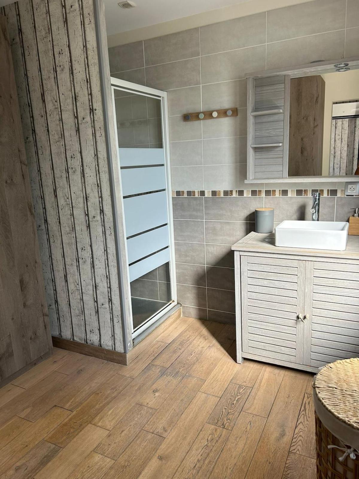 Charmante Villa Au Brusc Avec Piscine A 10Min A Pied De La Mer Six-Fours-les-Plages Ngoại thất bức ảnh
